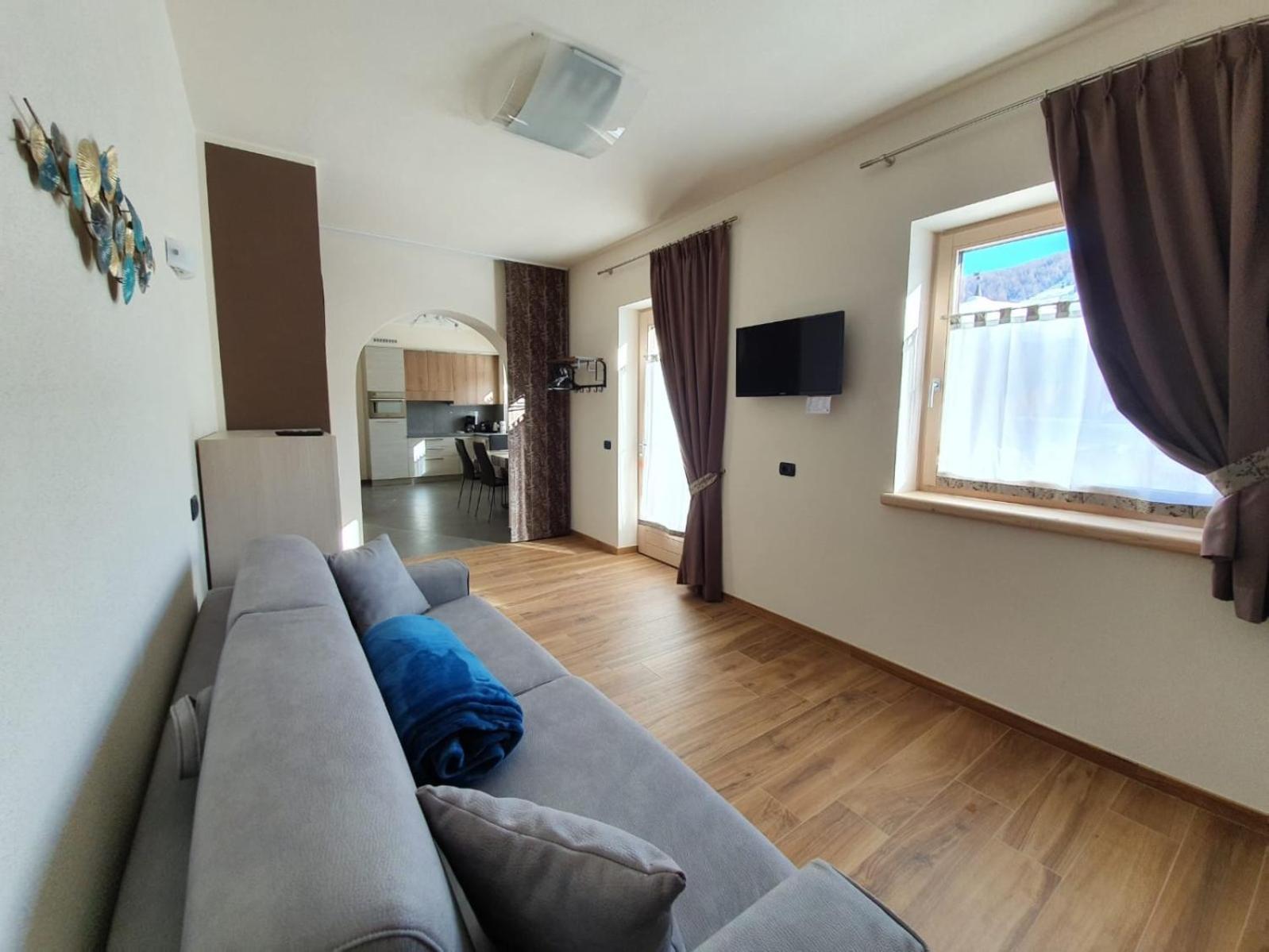 Al Camanel Appartement *